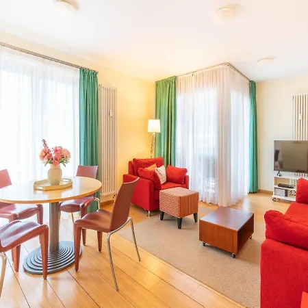 Kaiservillen - Mit 1 Schlafzimmer Und Balkon D121 Apartment