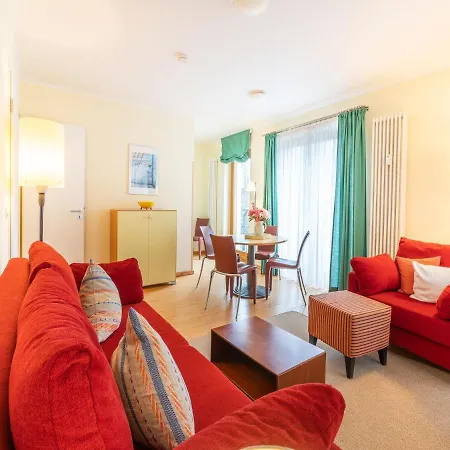 Kaiservillen - Mit 1 Schlafzimmer Und Balkon D121 Apartment *