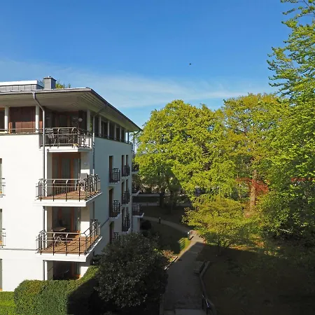 Apartment Kaiservillen - Mit 1 Schlafzimmer Und Balkon D121 *
